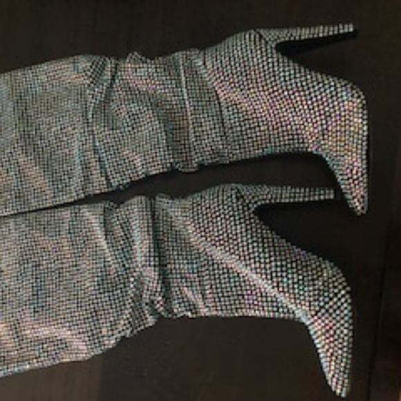 Steve Madden Shoes - Steve Madden Crushing Rhinestones Boots, Size 8